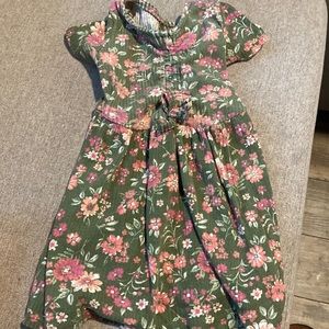 Girls dress
